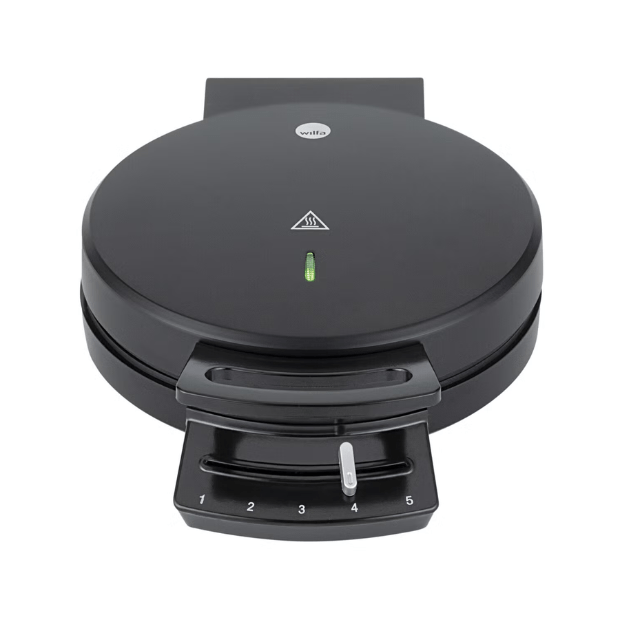 Wilfa Waffle Iron Nonstick BSWA - 516 Matte Black – Norwegian Vaffeljern - Scandi Candy Swedish Candy Shop
