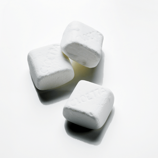 White Pillows - Hvite Puter - Scandi Candy Swedish Candy Shop